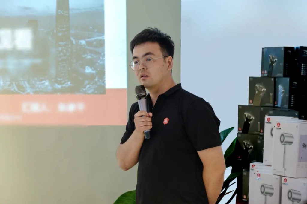 心相融·创未来丨新宝GG物流2022年中总结会议