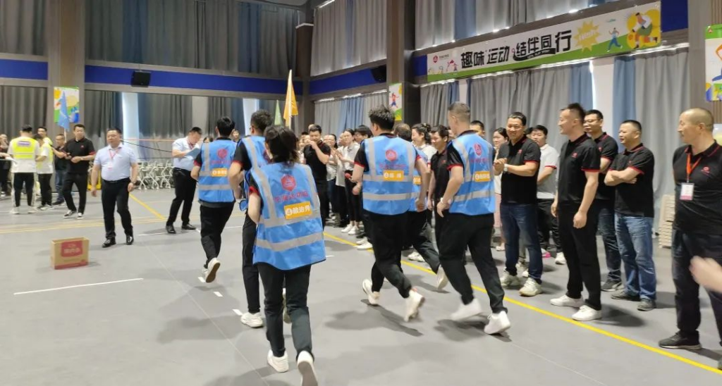趣味运动结伴同行 | 新宝GG物流趣味运动会